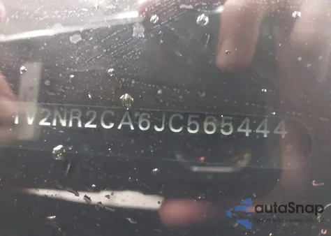 2018 Volkswagen Atlas 3.6L V6 Sel Premium from USA, damaged, VIN 1V2NR2CA6JC565444